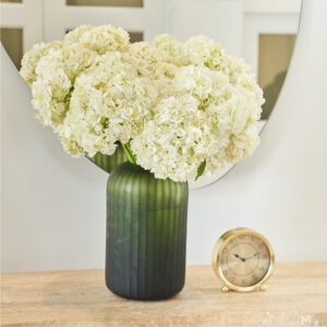 Premium Grandeur Vase 1